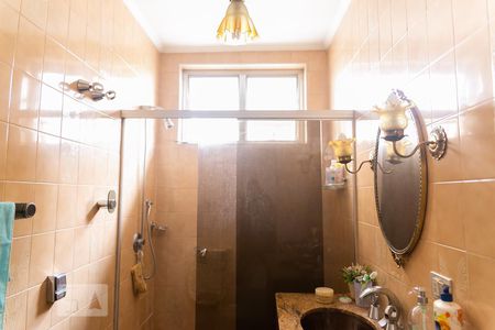 Casa à venda com 212m², 3 quartos e sem vagaBanheiro da Suíte