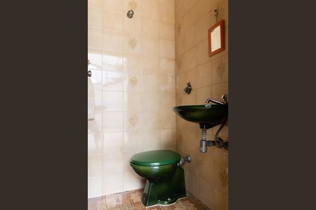 Casa à venda com 212m², 3 quartos e sem vagaBanheiro de Serviço