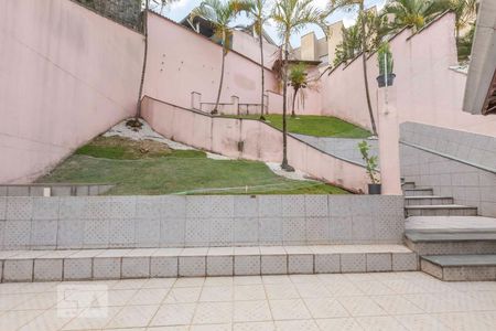 Casa à venda com 452m², 3 quartos e 6 vagasQuintal