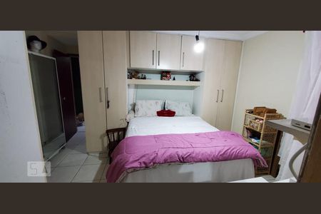 Apartamento à venda com 180m², 4 quartos e 2 vagas Apartamento à venda com 180m², 4 quartos e 2 vagasQuarto 2 - Suíte