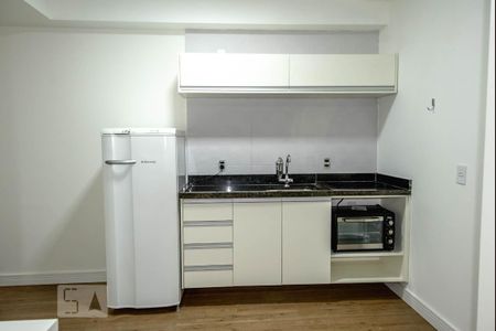 Studio para alugar com 34m², 1 quarto e 1 vaga Studio para alugar com 34m², 1 quarto e 1 vagaCozinha