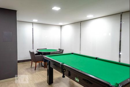 Studio para alugar com 34m², 1 quarto e 1 vaga Studio para alugar com 34m², 1 quarto e 1 vagaSalão de jogos