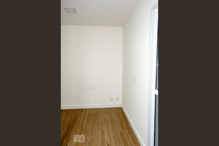 Studio para alugar com 34m², 1 quarto e 1 vaga Studio para alugar com 34m², 1 quarto e 1 vagaQuarto