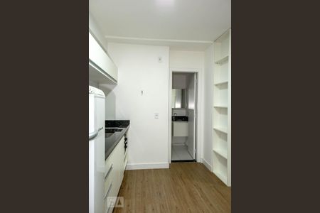 Studio para alugar com 34m², 1 quarto e 1 vaga Studio para alugar com 34m², 1 quarto e 1 vagaCozinha
