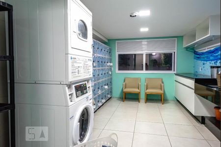 Studio para alugar com 34m², 1 quarto e 1 vaga Studio para alugar com 34m², 1 quarto e 1 vagaLavanderia