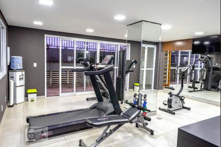 Studio para alugar com 34m², 1 quarto e 1 vaga Studio para alugar com 34m², 1 quarto e 1 vagaÁrea comum - Academia