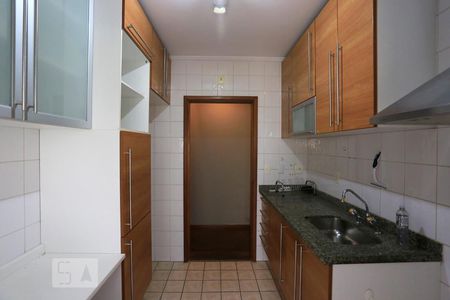 Apartamento à venda com 61m², 2 quartos e 1 vagaCozinha