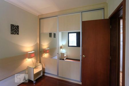 Apartamento à venda com 61m², 2 quartos e 1 vagaQuarto 2