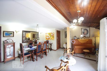 Apartamento para alugar com 3 quartos, 165m² em Recreio dos Bandeirantes, Rio de Janeiro
