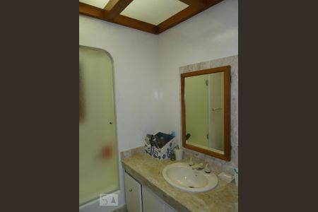 Apartamento à venda com 193m², 3 quartos e 3 vagasBanheiro Social