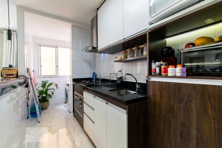 Apartamento para alugar com 55m², 2 quartos e 1 vaga Apartamento para alugar com 55m², 2 quartos e 1 vagaCozinha e Área de Serviço