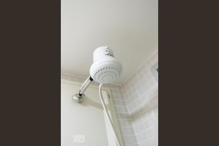 Apartamento para alugar com 55m², 2 quartos e 1 vaga Apartamento para alugar com 55m², 2 quartos e 1 vagaChuveiro