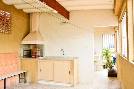 Casa à venda com 192m², 4 quartos e 2 vagas Churrasqueira