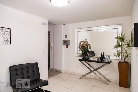 Hall social de apartamento à venda com 3 quartos, 180m² em Gutierrez, Belo Horizonte