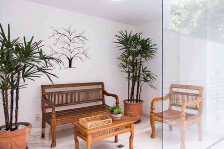 Apartamento à venda com 180m², 3 quartos e 3 vagasHall social