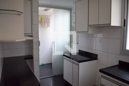Apartamento à venda com 180m², 3 quartos e 3 vagasCozinha
