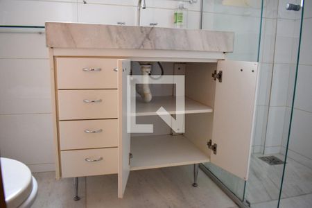 Apartamento à venda com 180m², 3 quartos e 3 vagasBanheiro da Suíte