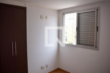 Apartamento à venda com 180m², 3 quartos e 3 vagasQuarto 2