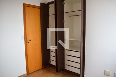 Apartamento à venda com 180m², 3 quartos e 3 vagasQuarto 2