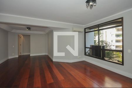Sala de apartamento à venda com 3 quartos, 129m² em Real Parque, São Paulo