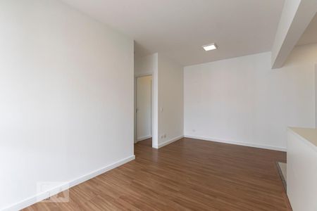 Sala de apartamento para alugar com 2 quartos, 66m² em Bosque da Saúde, São Paulo