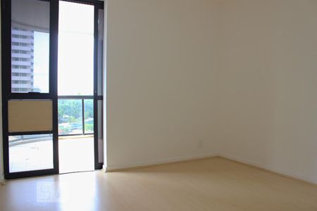 Quarto 1 de apartamento para alugar com 4 quartos, 139m² em Barra da Tijuca, Rio de Janeiro