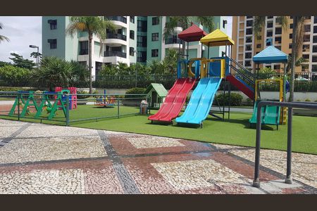 Apartamento para alugar com 139m², 4 quartos e 2 vagasÁrea comum - Parquinho