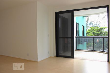 Sala de apartamento para alugar com 4 quartos, 139m² em Barra da Tijuca, Rio de Janeiro