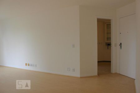 Sala de apartamento para alugar com 4 quartos, 139m² em Barra da Tijuca, Rio de Janeiro