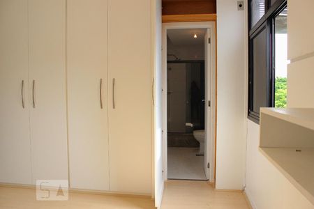 Apartamento para alugar com 139m², 4 quartos e 2 vagasSuíte