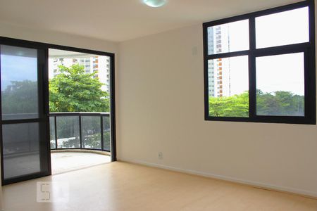 Sala de apartamento para alugar com 4 quartos, 139m² em Barra da Tijuca, Rio de Janeiro