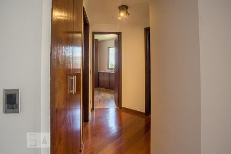 Apartamento para alugar com 82m², 2 quartos e 2 vagasCorredor