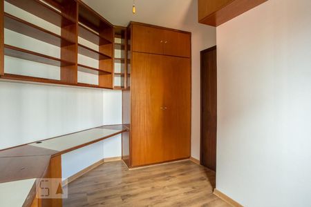 Quarto 1 de apartamento para alugar com 2 quartos, 82m² em Vila Clementino, São Paulo