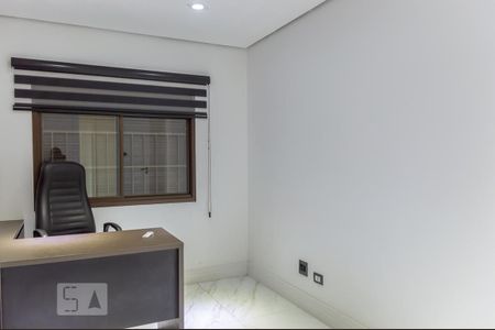 Apartamento para alugar com 300m², 3 quartos e 4 vagas Apartamento para alugar com 300m², 3 quartos e 4 vagasEscritório