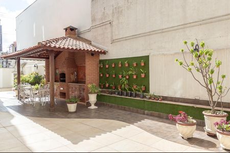 Apartamento para alugar com 300m², 3 quartos e 4 vagas Apartamento para alugar com 300m², 3 quartos e 4 vagasÁrea comum - Churrasqueira