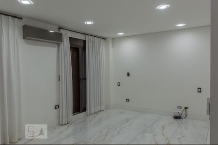 Apartamento para alugar com 300m², 3 quartos e 4 vagas Apartamento para alugar com 300m², 3 quartos e 4 vagasQuarto Suíte