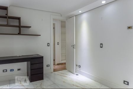 Apartamento para alugar com 300m², 3 quartos e 4 vagas Apartamento para alugar com 300m², 3 quartos e 4 vagasQuarto 3 - Suíte
