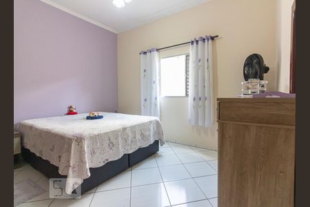 Casa para alugar com 260m², 4 quartos e 2 vagasQuarto 2