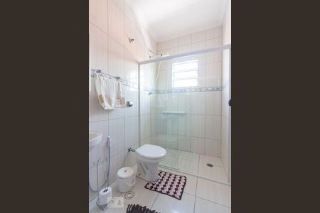 Casa para alugar com 260m², 4 quartos e 2 vagasBanheiro