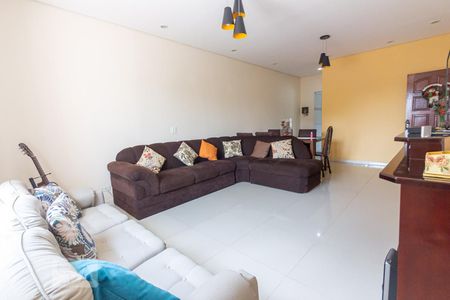 Sala de casa para alugar com 4 quartos, 260m² em Vila Osasco, Osasco
