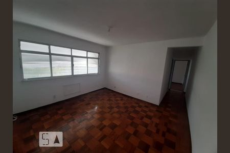 foto de Casa com 3 quartos, 90m² Tijuca