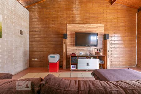 Casa à venda com 90m², 2 quartos e 1 vagaSala