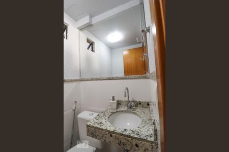 Apartamento para alugar com 90m², 3 quartos e 2 vagasLavabo