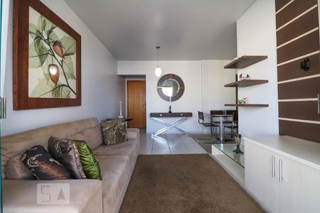 Apartamento para alugar com 90m², 3 quartos e 2 vagasSala