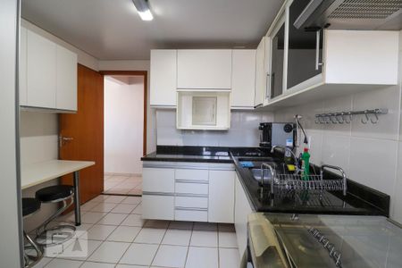 Apartamento para alugar com 90m², 3 quartos e 2 vagasCozinha