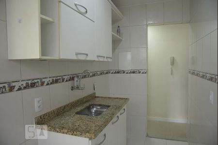 Cozinha de apartamento para alugar com 2 quartos, 68m² em Freguesia (jacarepaguá), Rio de Janeiro