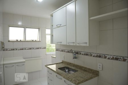 Cozinha de apartamento para alugar com 2 quartos, 68m² em Freguesia (jacarepaguá), Rio de Janeiro