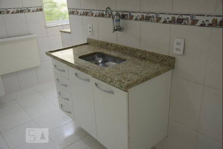 Cozinha de apartamento para alugar com 2 quartos, 68m² em Freguesia (jacarepaguá), Rio de Janeiro