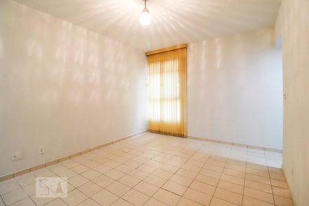 Sala de apartamento para alugar com 2 quartos, 70m² em Jardim Goiás, Goiânia