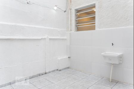Casa de condomínio à venda com 50m², 1 quarto e sem vaga Casa de condomínio à venda com 50m², 1 quarto e sem vagaÁrea de Serviço / Quintal